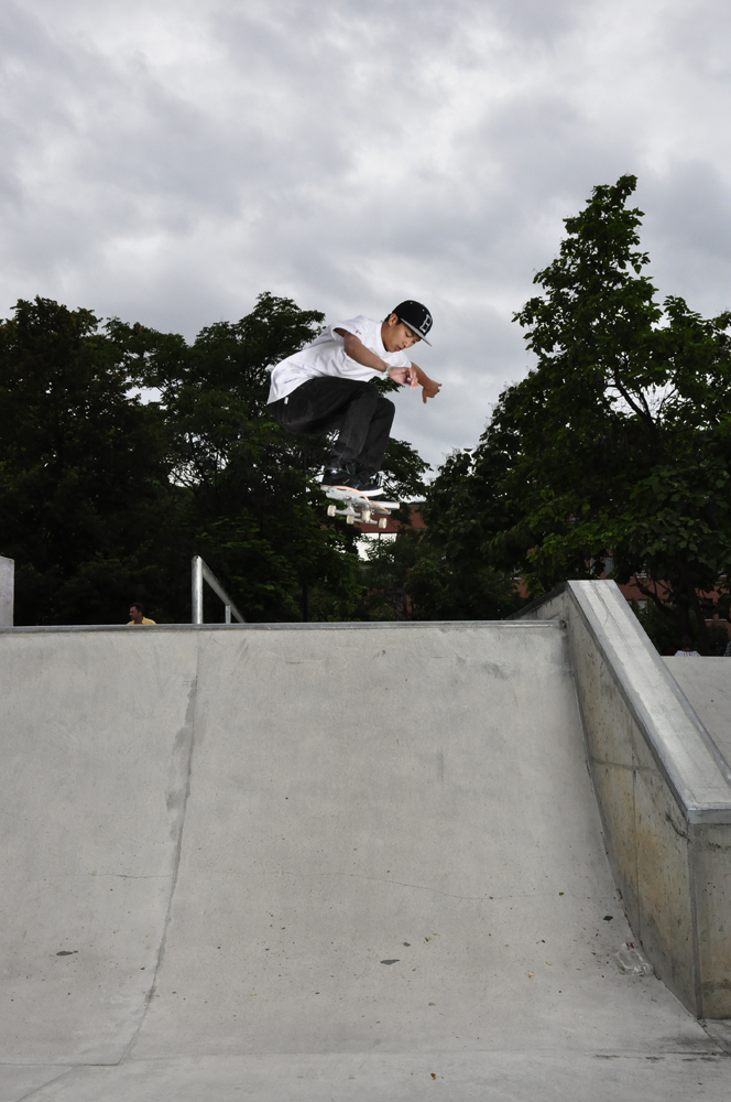 bild eines fahrenden skaters